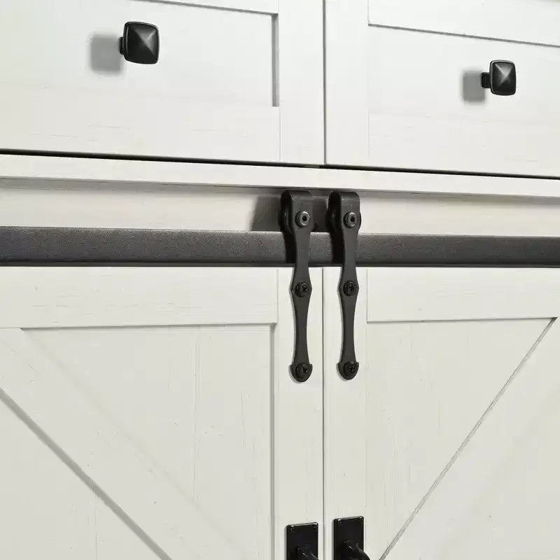 53,7 Îlot de cuisine de ferme avec prise de courant, portes coulissantes de grange, abattant, étagère à épices, chariot de cuisine roulant