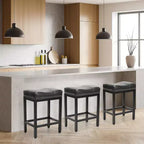 Lot de 2 tabourets de bar rembourrés pivotants réglables en hauteur avec repose-pieds, chaises de comptoir sans accoudoirs en cuir PU pour salles à manger
